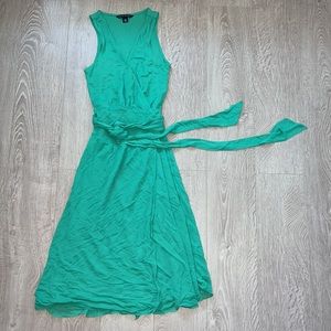 Vintage Banana Republic Wrap Dress Emerald Green Size: XS 👗